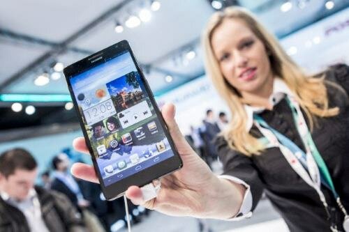 Huawei Ascend D8 обзаведутся 2K-дисплеями и 4 Гбайт оперативной памяти